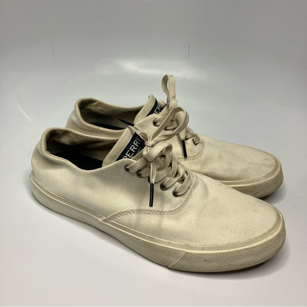 Sperry off white casual sneakers size 8.5‎